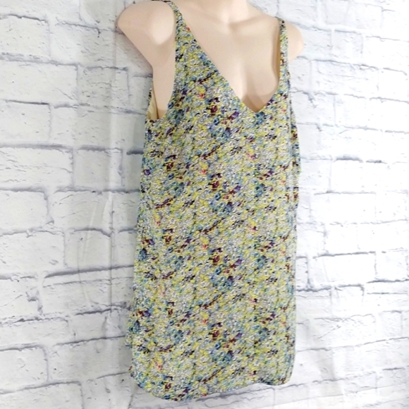 Cabi Top Floral Adjustable Straps Sz M - Picture 3 of 6